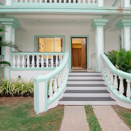 D7 La Serene Бенаулим Экстерьер фото